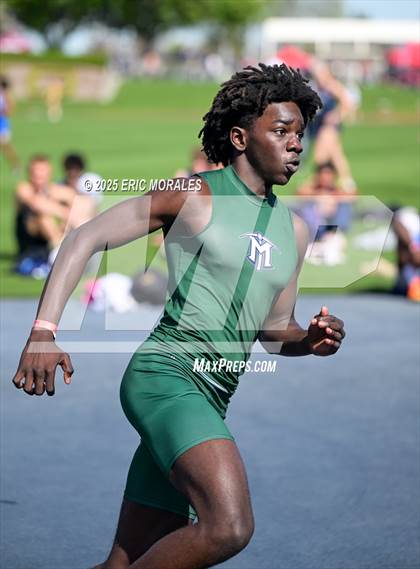 Thumbnail 2 in West Coast Relays photogallery.