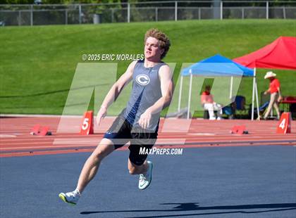 Thumbnail 2 in West Coast Relays photogallery.