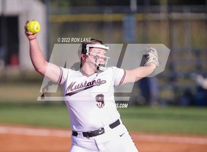 Thumbnail 2 in Moore @ Mustang photogallery.
