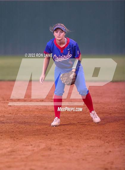 Thumbnail 2 in Moore @ Mustang photogallery.