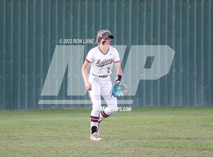 Thumbnail 2 in Moore @ Mustang photogallery.