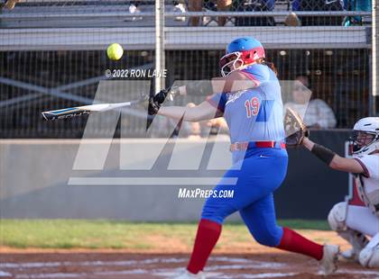 Thumbnail 1 in Moore @ Mustang photogallery.