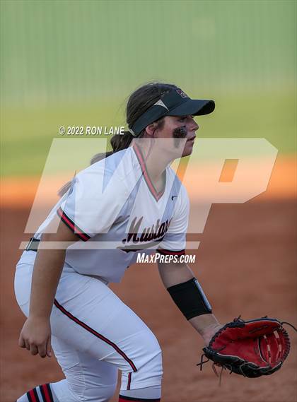 Thumbnail 3 in Moore @ Mustang photogallery.