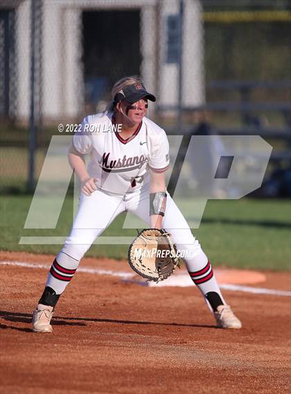 Thumbnail 3 in Moore @ Mustang photogallery.