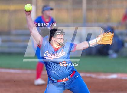 Thumbnail 2 in Moore @ Mustang photogallery.