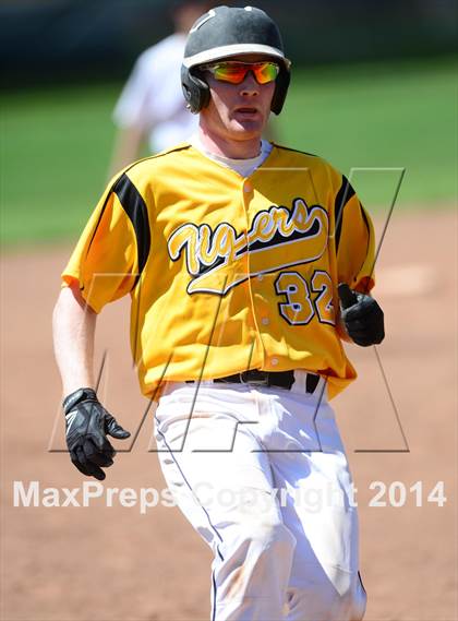 Thumbnail 2 in Wilbur Cross @ Daniel Hand photogallery.