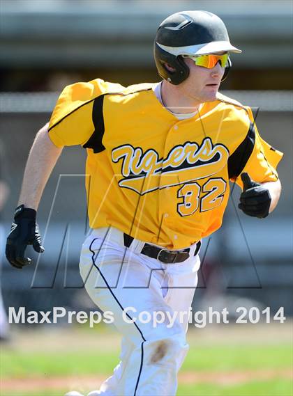 Thumbnail 2 in Wilbur Cross @ Daniel Hand photogallery.