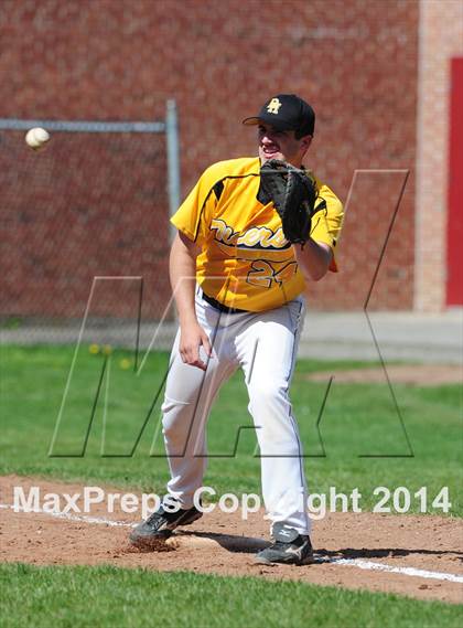 Thumbnail 2 in Wilbur Cross @ Daniel Hand photogallery.