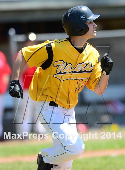 Thumbnail 3 in Wilbur Cross @ Daniel Hand photogallery.