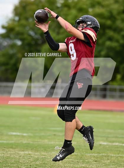 Thumbnail 3 in FR: Shasta @ West Valley photogallery.