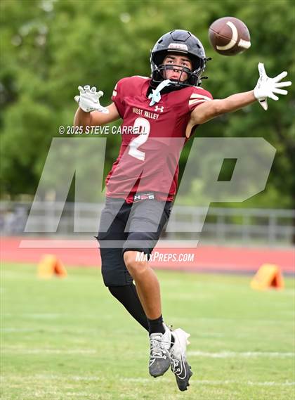 Thumbnail 3 in FR: Shasta @ West Valley photogallery.