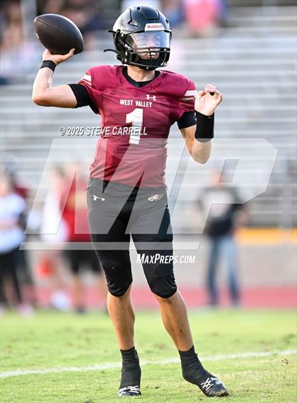 Thumbnail 2 in FR: Shasta @ West Valley photogallery.