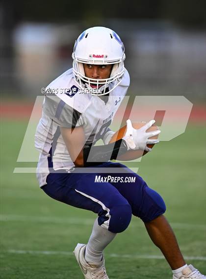 Thumbnail 1 in FR: Shasta @ West Valley photogallery.