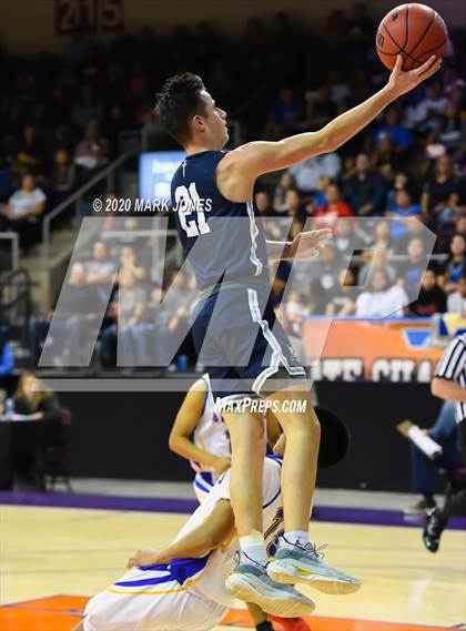 Thumbnail 3 in North Valley Christian Academy vs. Fort Thomas (AIA 1A Final) photogallery.