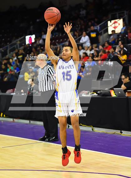 Thumbnail 2 in North Valley Christian Academy vs. Fort Thomas (AIA 1A Final) photogallery.