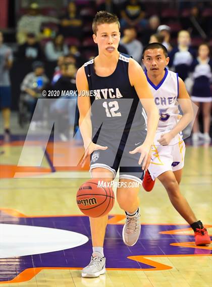 Thumbnail 1 in North Valley Christian Academy vs. Fort Thomas (AIA 1A Final) photogallery.