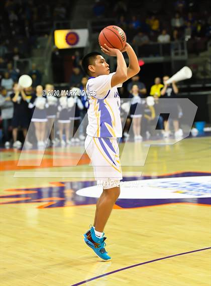 Thumbnail 3 in North Valley Christian Academy vs. Fort Thomas (AIA 1A Final) photogallery.