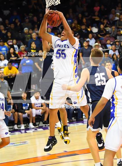 Thumbnail 3 in North Valley Christian Academy vs. Fort Thomas (AIA 1A Final) photogallery.