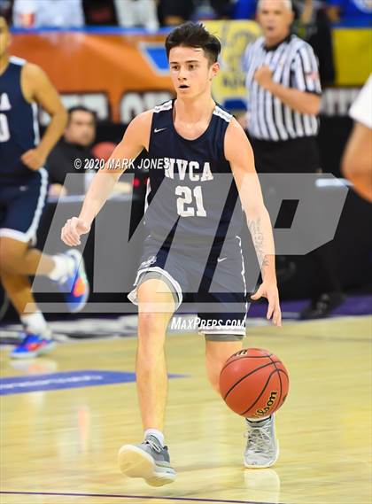 Thumbnail 1 in North Valley Christian Academy vs. Fort Thomas (AIA 1A Final) photogallery.