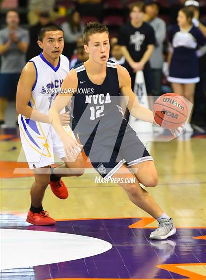 Thumbnail 3 in North Valley Christian Academy vs. Fort Thomas (AIA 1A Final) photogallery.