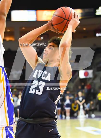 Thumbnail 3 in North Valley Christian Academy vs. Fort Thomas (AIA 1A Final) photogallery.