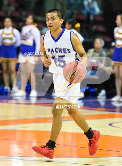 Thumbnail 3 in North Valley Christian Academy vs. Fort Thomas (AIA 1A Final) photogallery.