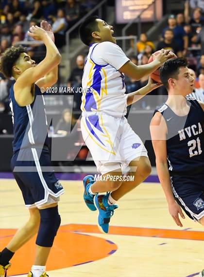 Thumbnail 3 in North Valley Christian Academy vs. Fort Thomas (AIA 1A Final) photogallery.