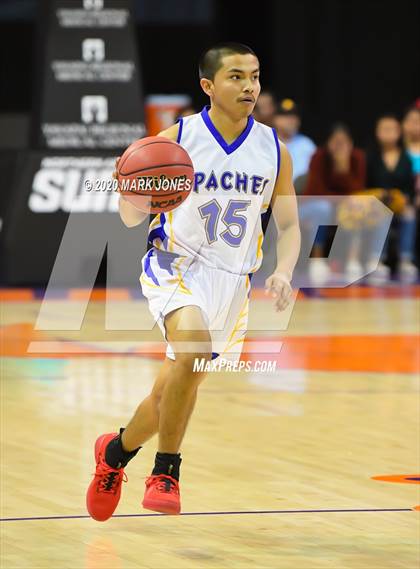 Thumbnail 3 in North Valley Christian Academy vs. Fort Thomas (AIA 1A Final) photogallery.