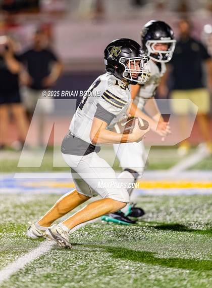 Thumbnail 3 in Socastee vs Aynor (CNB 2025 Kickoff Classic) photogallery.