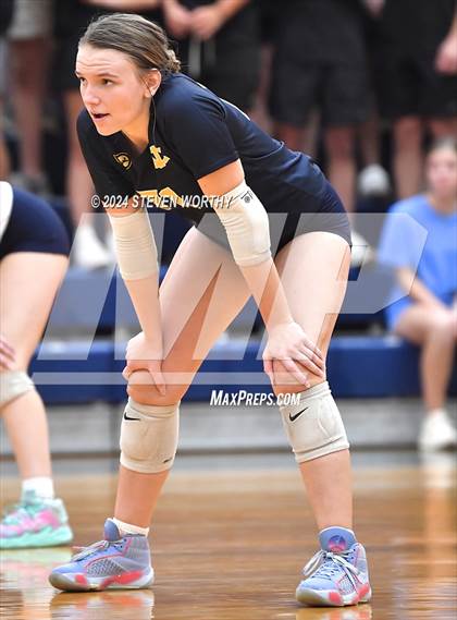 Thumbnail 1 in Cardinal Gibbons @ D.H. Conley (NCHSAA 4A East Regional Final) photogallery.