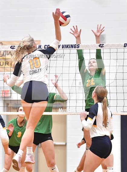 Thumbnail 3 in Cardinal Gibbons @ D.H. Conley (NCHSAA 4A East Regional Final) photogallery.