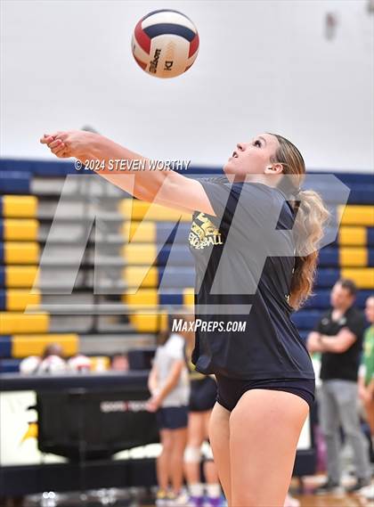 Thumbnail 1 in Cardinal Gibbons @ D.H. Conley (NCHSAA 4A East Regional Final) photogallery.