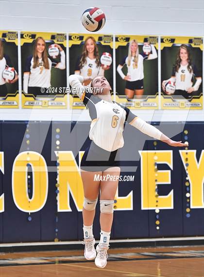Thumbnail 1 in Cardinal Gibbons @ D.H. Conley (NCHSAA 4A East Regional Final) photogallery.