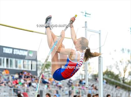 Thumbnail 2 in Yorktown Triangular (Pole Vault) photogallery.