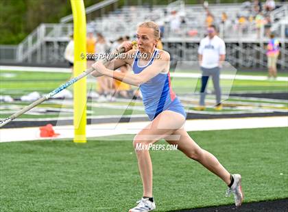 Thumbnail 2 in Yorktown Triangular (Pole Vault) photogallery.