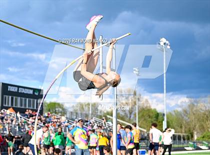 Thumbnail 3 in Yorktown Triangular (Pole Vault) photogallery.
