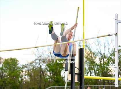 Thumbnail 1 in Yorktown Triangular (Pole Vault) photogallery.