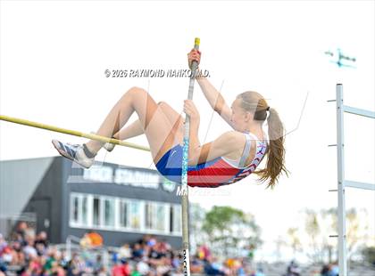 Thumbnail 1 in Yorktown Triangular (Pole Vault) photogallery.
