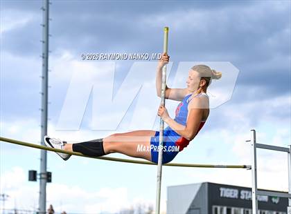 Thumbnail 1 in Yorktown Triangular (Pole Vault) photogallery.