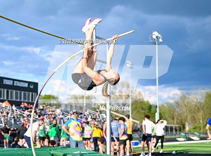 Thumbnail 2 in Yorktown Triangular (Pole Vault) photogallery.