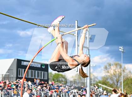 Thumbnail 3 in Yorktown Triangular (Pole Vault) photogallery.