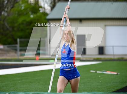 Thumbnail 3 in Yorktown Triangular (Pole Vault) photogallery.