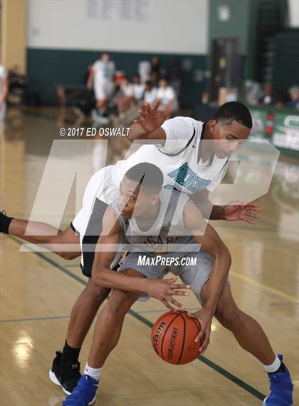 Thumbnail 1 in Deer Valley vs. Newark Memorial (Gauchos Holiday Hoops Classic) photogallery.