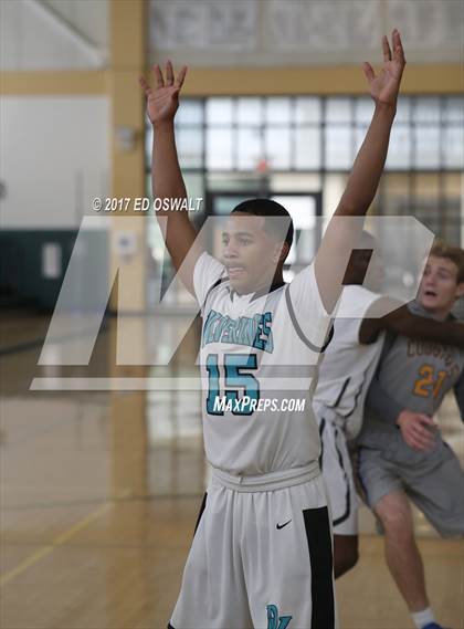 Thumbnail 2 in Deer Valley vs. Newark Memorial (Gauchos Holiday Hoops Classic) photogallery.
