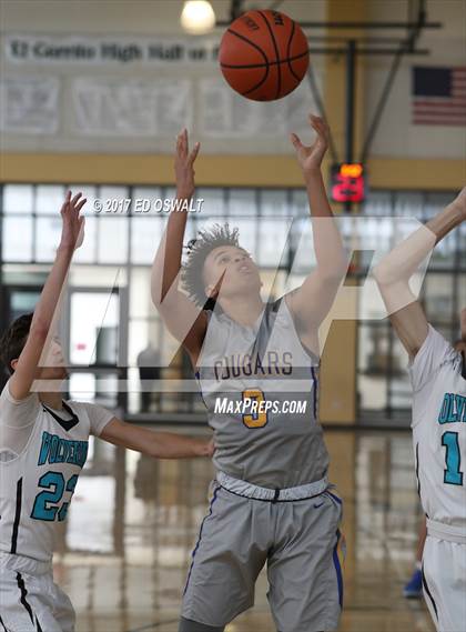 Thumbnail 2 in Deer Valley vs. Newark Memorial (Gauchos Holiday Hoops Classic) photogallery.