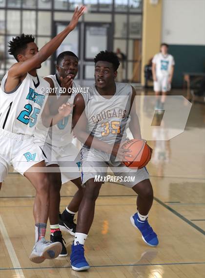 Thumbnail 3 in Deer Valley vs. Newark Memorial (Gauchos Holiday Hoops Classic) photogallery.
