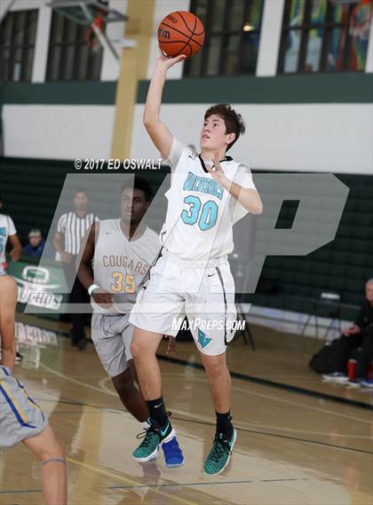Thumbnail 3 in Deer Valley vs. Newark Memorial (Gauchos Holiday Hoops Classic) photogallery.