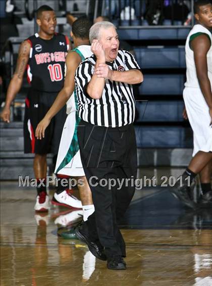 Thumbnail 3 in Boys & Girls vs Rice (SNY Invitational) photogallery.