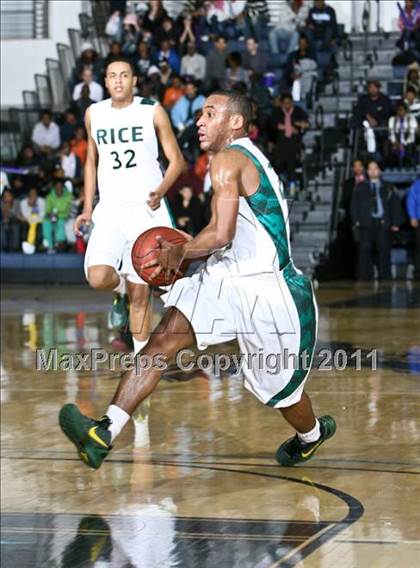 Thumbnail 1 in Boys & Girls vs Rice (SNY Invitational) photogallery.
