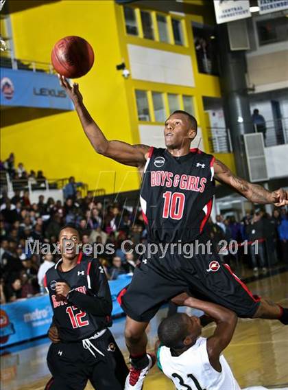 Thumbnail 1 in Boys & Girls vs Rice (SNY Invitational) photogallery.